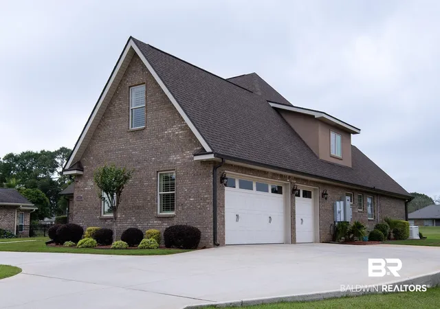 Photo 3 of Single family home for sale at 9357 Lakeview Dr, Foley, AL 36535 | MLS# 396640 | Listing updated on 2026-08-02