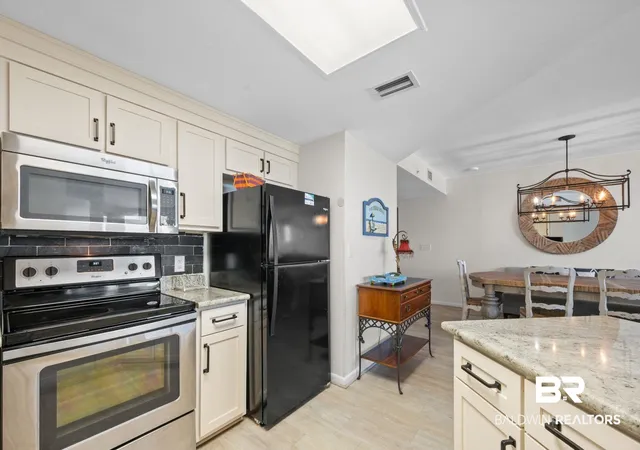 Photo 4 of Sale Pending at 29576 Perdido Beach Blvd #707, Orange Beach, AL 36561 | MLS# 368971 | Listing updated on 2026-10-05