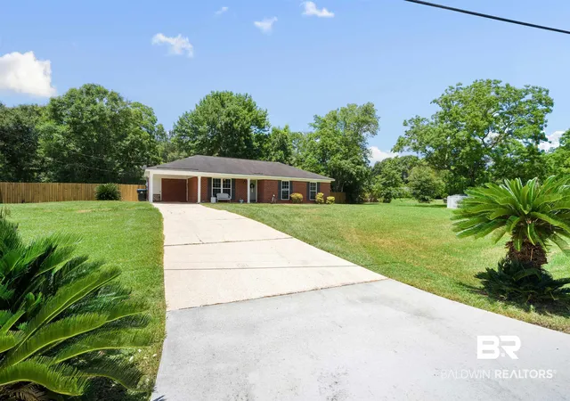 Photo 3 of Sale Pending at 3410 Plantation Ct, Mobile, AL 36695 | MLS# 397889 | Listing updated on 2026-08-21