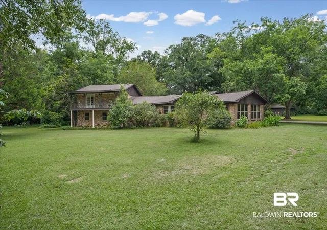 Photo 3 of Sale Pending at 8624 Morphy Ave, Fairhope, AL 36532 | MLS# 398582 | Listing updated on 2026-07-28