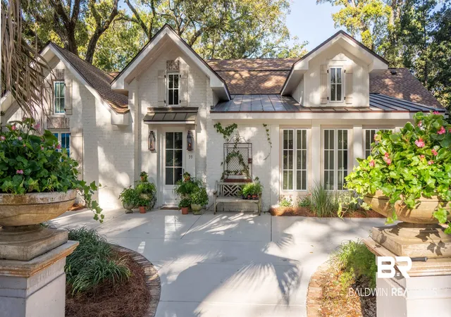 Photo 1 of Single family home for sale at 59 N Summit St, Fairhope, AL 36532 | MLS# 393752 | Listing updated on 2026-09-01