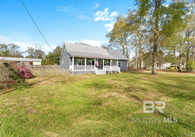Homes for sale in Robertsdale, AL | 23166 Rochelle Loop, Robertsdale, AL 36567 | MLS# 393844