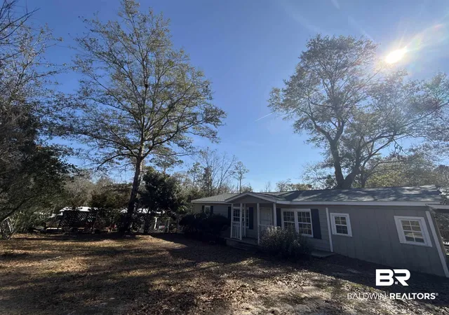 2nd image of 32 Slate St, Atmore, AL 36502 | MLS# 388831