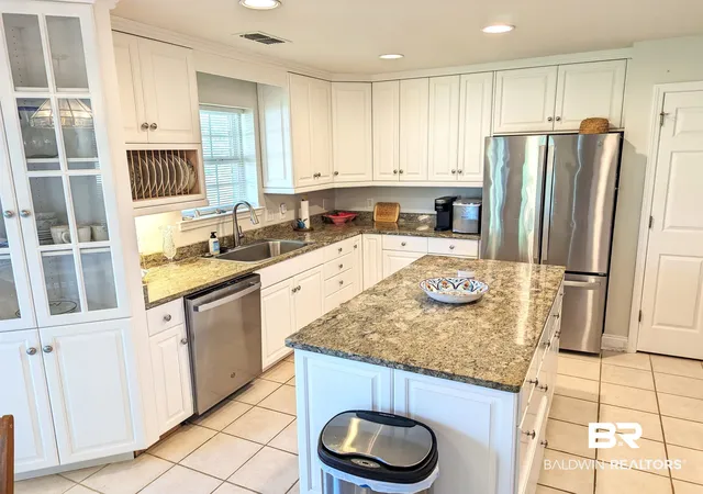Photo 4 of Single family home for sale at 6654 E Quarry Dr, Elberta, AL 36530 | MLS# 396387 | Listing updated on 2026-09-10