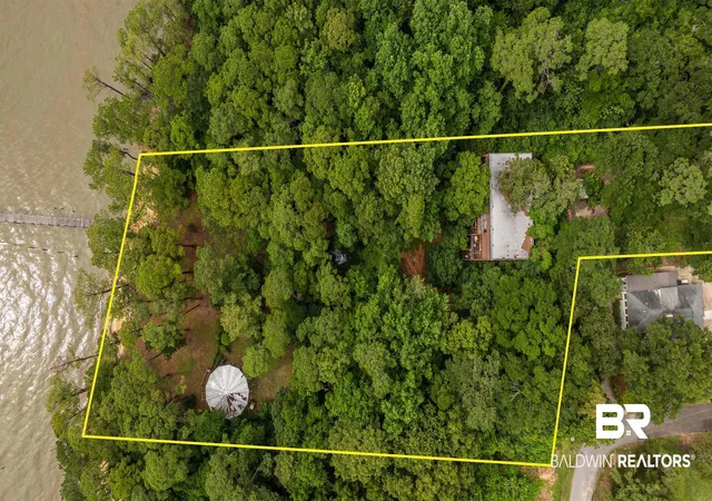 Photo 2 of Land for sale at 107 North Ave, Fairhope, AL 36532 | MLS# 398228 | Listing updated on 2026-08-25
