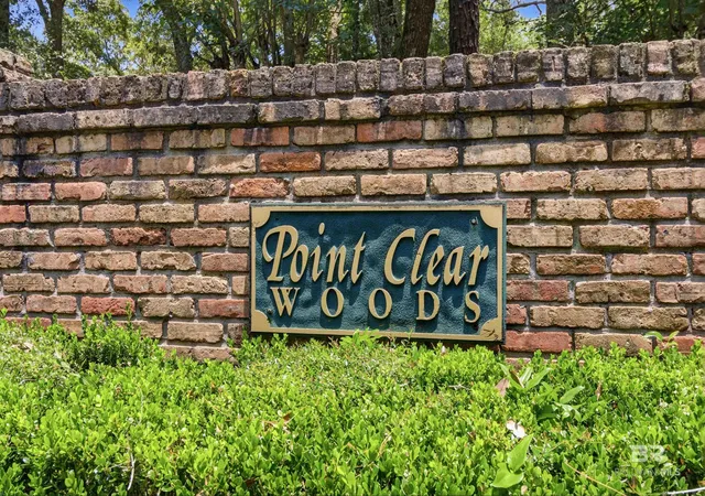 Homes for sale in Fairhope, AL | 6120 Oakwood Lane, Fairhope, AL 36532 | MLS# 398960