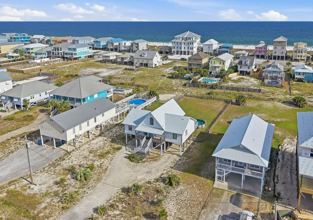 Photo 3 of Single family home for sale at 1355 W Lagoon Ave, Gulf Shores, AL 36542 | MLS# 406684 | Listing updated on 2026-09-04