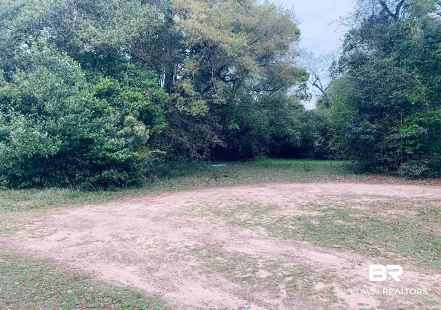 Photo 2 of Land for sale at 1510 Northview Dr, Mobile, AL 36618 | MLS# 395898 | Listing updated on 2026-08-27