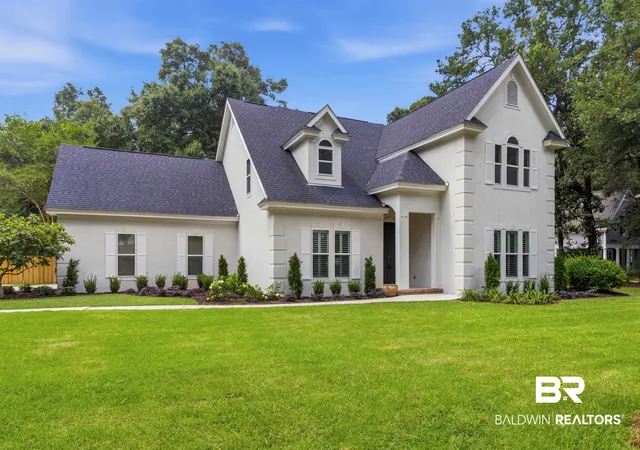 Photo 1 of Single family home for sale at 6120 Oakwood Ln, Fairhope, AL 36532 | MLS# 398960 | Listing updated on 2026-09-11