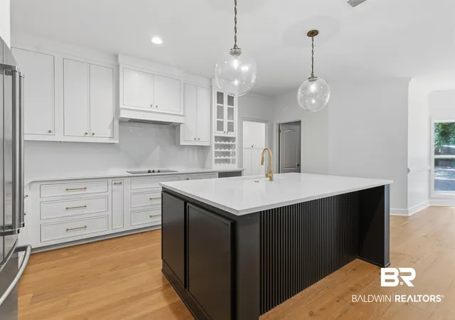 Photo 2 of Single family home for sale at 6120 Oakwood Ln, Fairhope, AL 36532 | MLS# 398960 | Listing updated on 2026-09-11