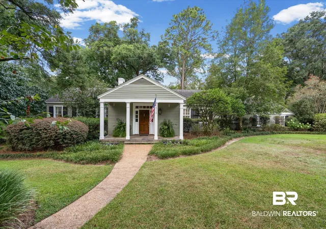 1st image of 16 Turnout Ln, Mobile, AL 36608 | MLS# 408570