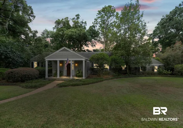 2nd image of 16 Turnout Ln, Mobile, AL 36608 | MLS# 408570