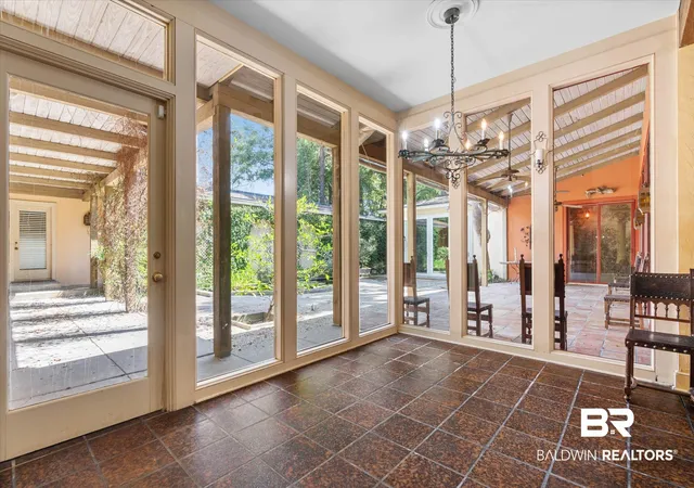 Photo 3 of Single family home for sale at 25 Edgefield Rd, Mobile, AL 36608 | MLS# 409290 | Listing updated on 2026-08-20