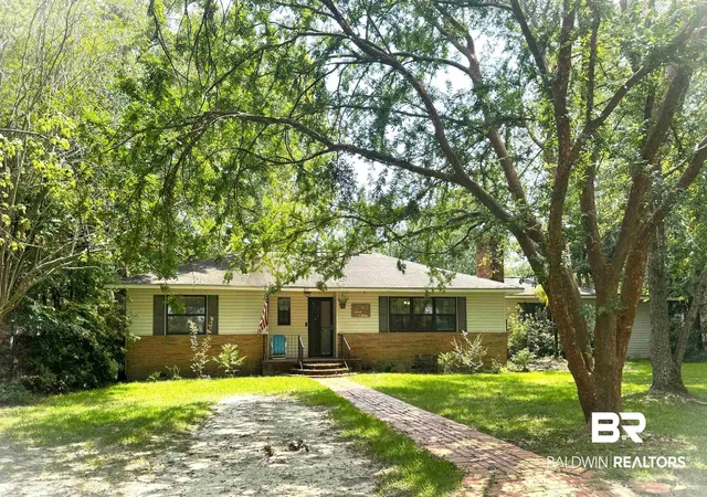 1st image of 423 W Marigold Avenue, Foley, AL 36535 | MLS# 400112