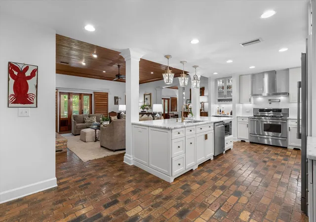 Photo 3 of Single family home for sale at 5821 Rivenbark Ln, Fairhope, AL 36532 | MLS# 408387 | Listing updated on 2026-09-08