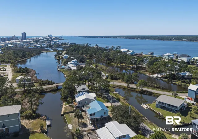 Photo 4 of Single family home for sale at 429 Creekview Ave, Gulf Shores, AL 36542 | MLS# 393817 | Listing updated on 2026-08-31