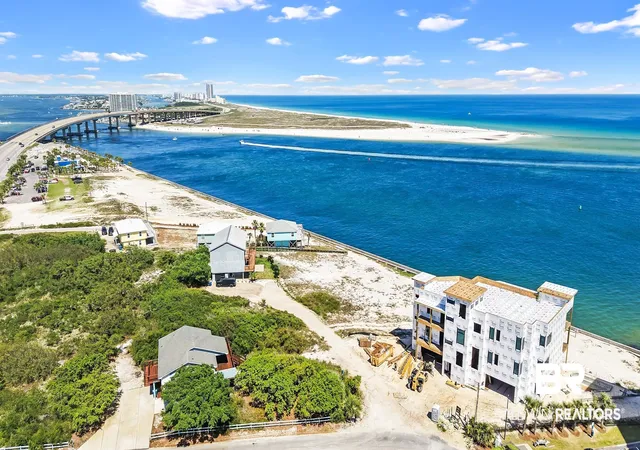 Photo 2 of Townhouse for sale at 27304 Gulf Rd #B, Orange Beach, AL 36561 | MLS# 386394 | Listing updated on 2026-10-23