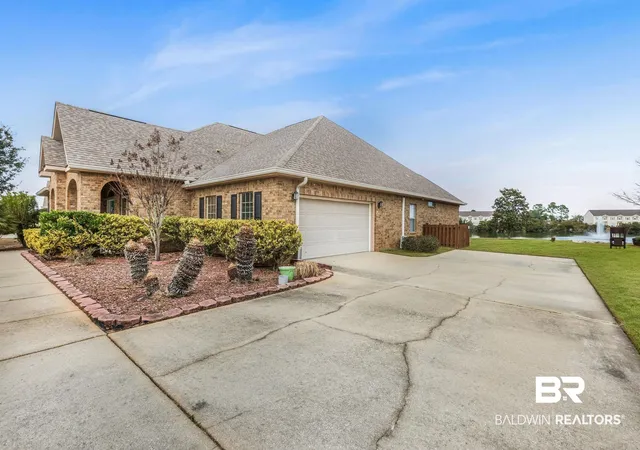 Photo 2 of Sale Pending at 630 Royal Troon Cir, Gulf Shores, AL 36542 | MLS# 391887 | Listing updated on 2026-09-03