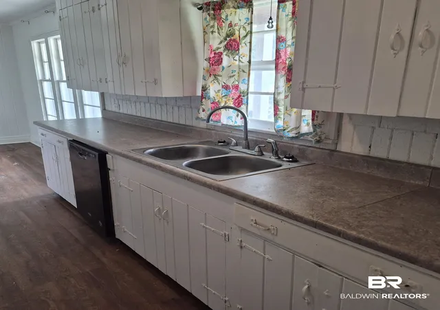 4th image of 251 Newton Pkwy, Evergreen, AL 36401 | MLS# 399553