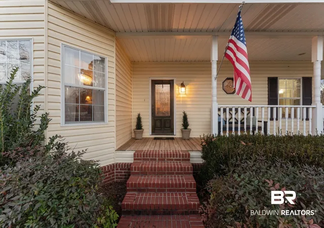 3rd image of 124 Main St, Excel, AL 36460 | MLS# 391091