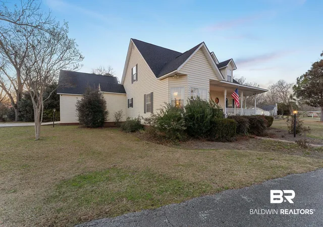 4th image of 124 Main St, Excel, AL 36460 | MLS# 391091