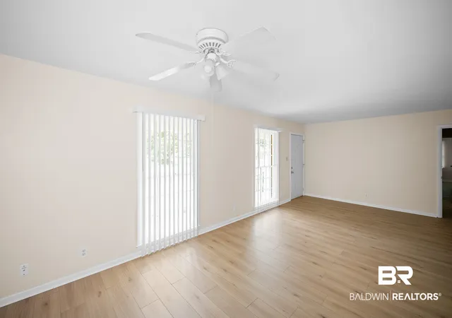 Photo 3 of Single family home for sale at 201 Stover Dr, Bay Minette, AL 36507 | MLS# 407631 | Listing updated on 2026-09-15