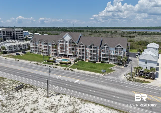 Photo 3 of Townhouse for sale at 572 E Beach Blvd #303, Gulf Shores, AL 36542 | MLS# 406468 | Listing updated on 2026-08-05