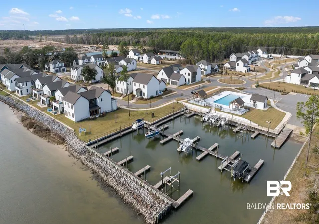 Photo 2 of Single family home for sale at 841 Inlet Cir, Gulf Shores, AL 36542 | MLS# 409017 | Listing updated on 2026-09-09
