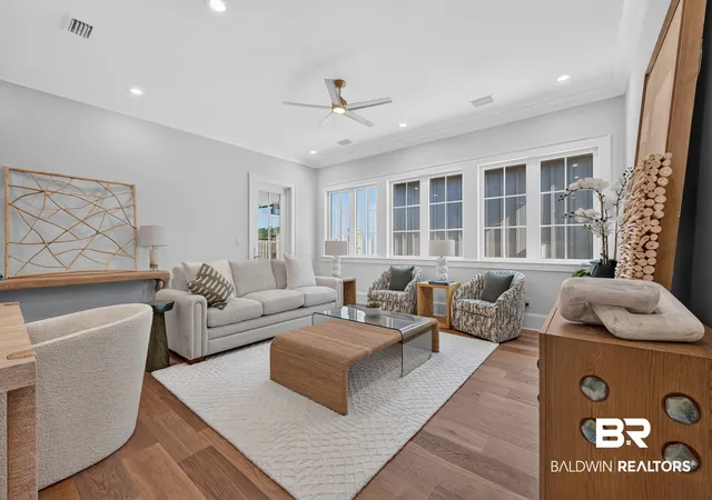 Photo 3 of Single family home for sale at 841 Inlet Cir, Gulf Shores, AL 36542 | MLS# 409017 | Listing updated on 2026-10-22