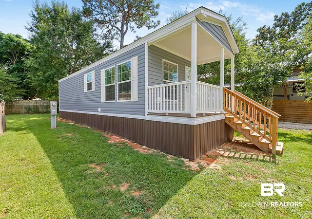 2nd image of 30 Buena Vista Dr, Lillian, AL 36549 | MLS# 406033