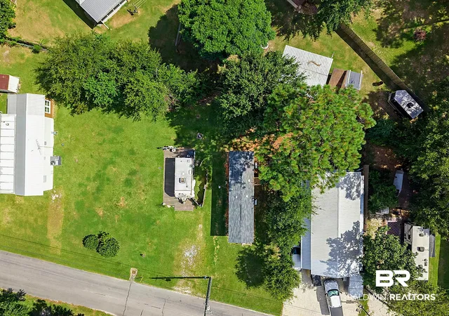 50th image of 30 Buena Vista Dr, Lillian, AL 36549 | MLS# 406033