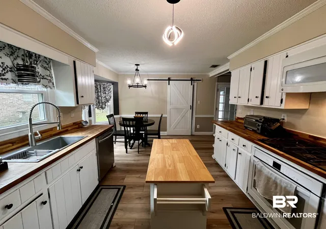 Photo 3 of Single family home for sale at 6429 Pinehurst Run, Mobile, AL 36608 | MLS# 397173 | Listing updated on 2026-09-18