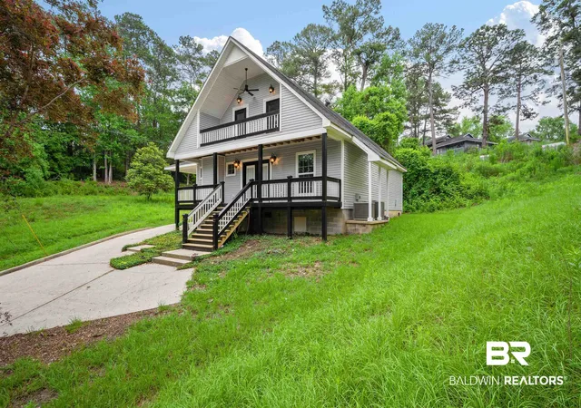 Photo 3 of Single family home for sale at 108 Glenwood Cir, Daphne, AL 36526 | MLS# 397005 | Listing updated on 2026-09-18
