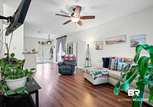 Photo 3 of Single family home for sale at 800 Galoway Ave, Mobile, AL 36609 | MLS# 397425 | Listing updated on 2026-08-25