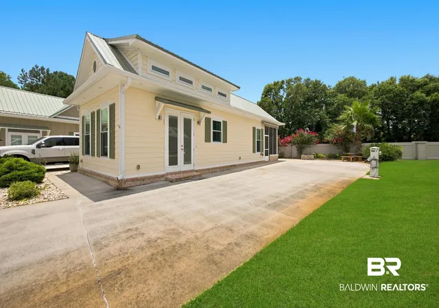 Photo 2 of Single family home for sale at 11901 Gateway Dr, Elberta, AL 36530 | MLS# 399019 | Listing updated on 2026-08-12