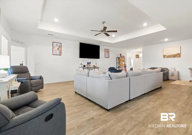 Photo 3 of Single family home for sale at 3973 Mercury Cir, Gulf Shores, AL 36542 | MLS# 407172 | Listing updated on 2026-10-05