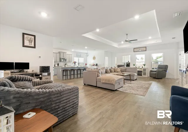 Photo 3 of Single family home for sale at 3973 Mercury Cir, Gulf Shores, AL 36542 | MLS# 407172 | Listing updated on 2026-10-05