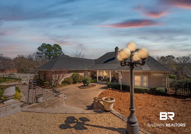 Photo 3 of Sale Pending at 2606 E Charleston Oaks Dr, Mobile, AL 36695 | MLS# 393344 | Listing updated on 2026-09-11