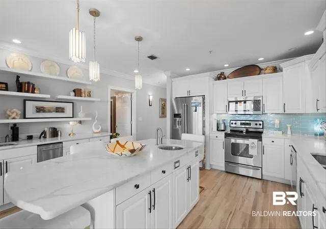 Photo 4 of Townhouse for sale at 27580 Canal Rd #1133, Orange Beach, AL 36561 | MLS# 400236 | Listing updated on 2026-09-30