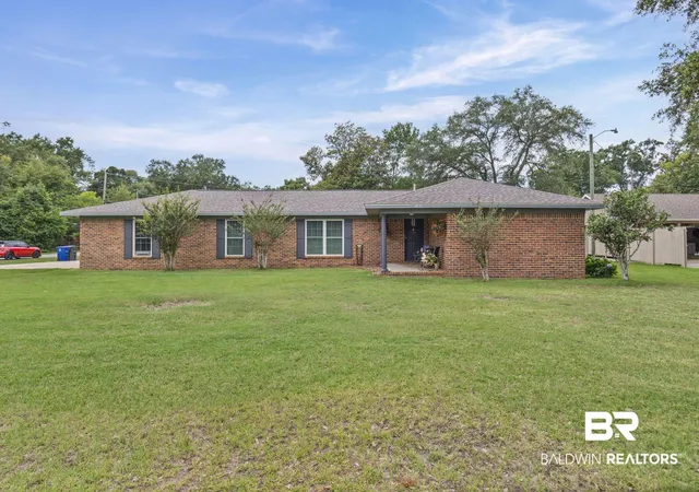5th image of 1011 N Pine St, Foley, AL 36535 | MLS# 397817