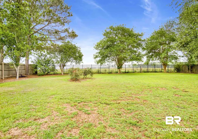 Photo 4 of Sale Pending at 24128 Trowbridge Ct, Daphne, AL 36526 | MLS# 396033 | Listing updated on 2026-10-18