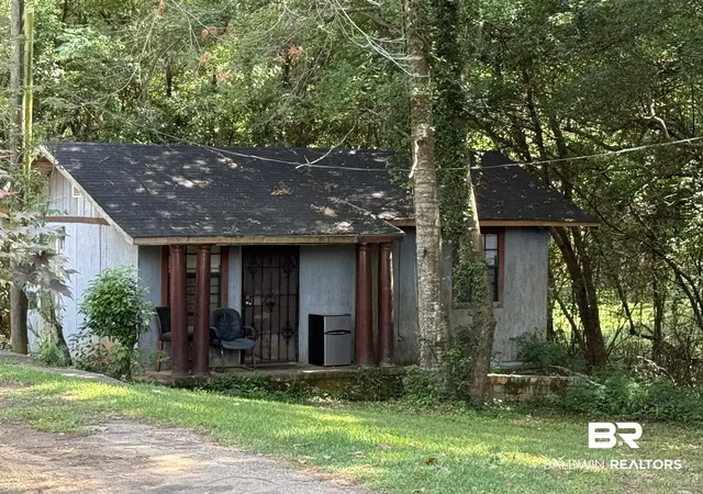 Photo 4 of Sale Pending at 1308 Daphne Ave, Daphne, AL 36526 | MLS# 395915 | Listing updated on 2026-09-10