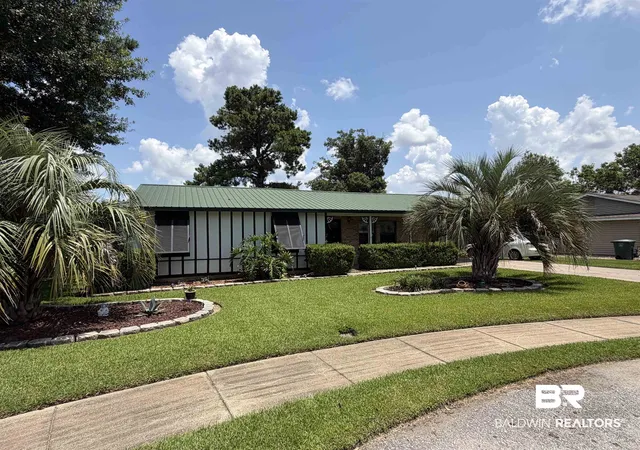 Photo 1 of Single family home for sale at 512 Jeraldean Ct, Foley, AL 36535 | MLS# 398852 | Listing updated on 2026-09-17