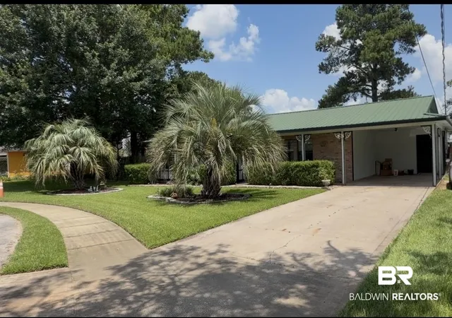 Photo 3 of Single family home for sale at 512 Jeraldean Ct, Foley, AL 36535 | MLS# 398852 | Listing updated on 2026-09-17