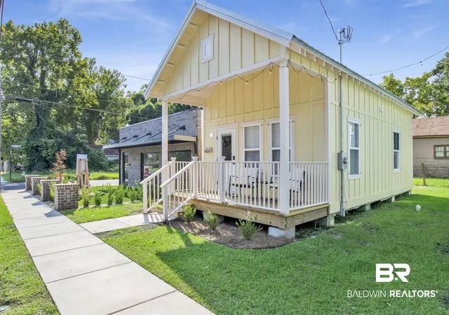 Photo 1 of Single family home for sale at 551 Congress St, Mobile, AL 36603 | MLS# 394031 | Listing updated on 2026-07-28
