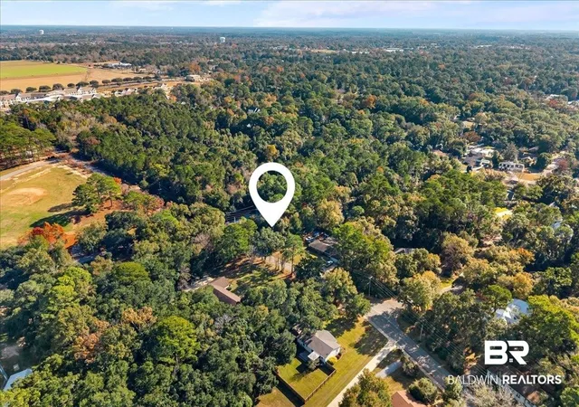 Photo 2 of Land for sale at 620 Volanta Ave, Fairhope, AL 36532 | MLS# 389264 | Listing updated on 2026-07-24