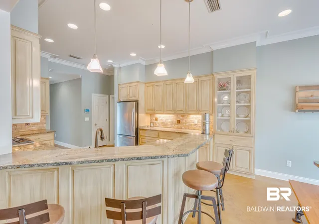 Photo 3 of Sale Pending at 109 Pebble Ct, Fairhope, AL 36532 | MLS# 392130 | Listing updated on 2026-09-03