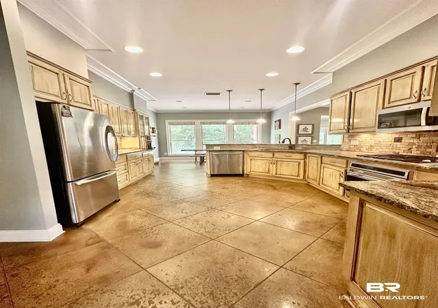 Photo 5 of Sale Pending at 109 Pebble Ct, Fairhope, AL 36532 | MLS# 392130 | Listing updated on 2026-09-03