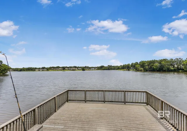 Homes for sale in Loxley, AL | 16061 Lakeway Dr, Loxley, AL 36551 | MLS# 397819