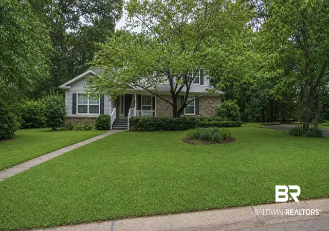 Photo 3 of Single family home for sale at 313 Beall Lane, Daphne, AL 36526 | MLS# 409448 | Listing updated on 2026-08-23